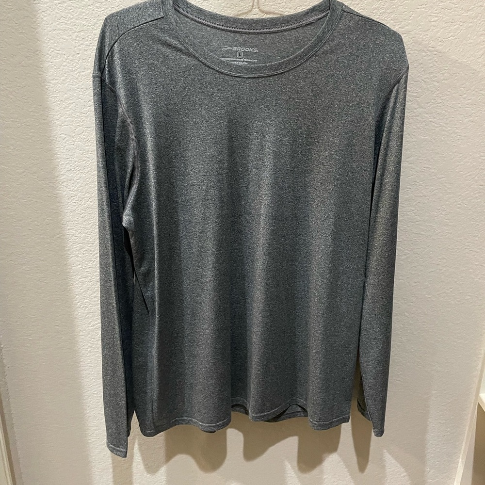 Brooks long sleeve running shirt large
